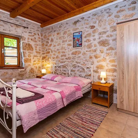 Сasa de vacaciones Two-bedroom In *