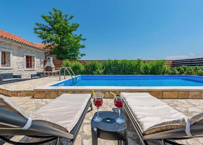 펜션 Two-bedroom In *