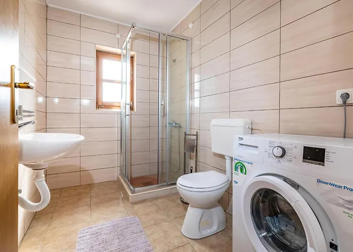 Two-bedroom In 펜션 *