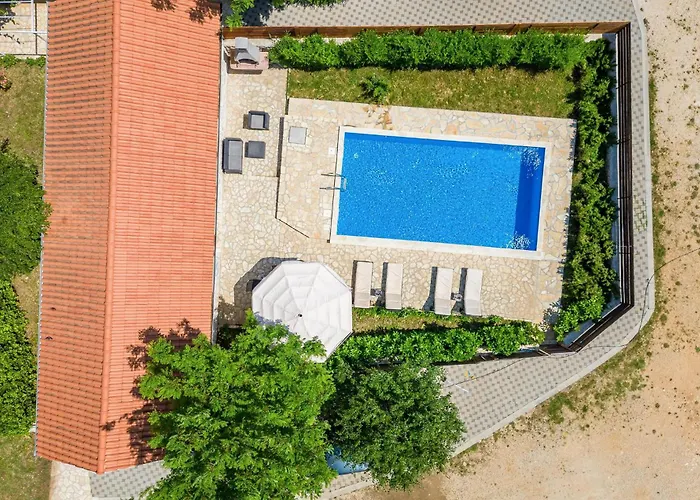 펜션 Two-bedroom In