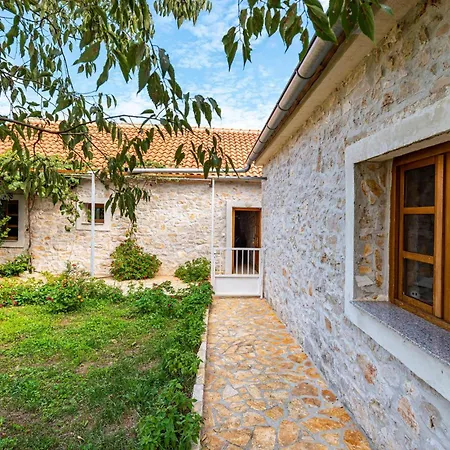 Two-bedroom In בית נופש